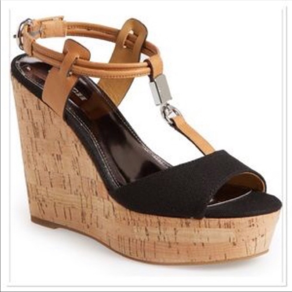 Coach Linden Sandals-Never worm